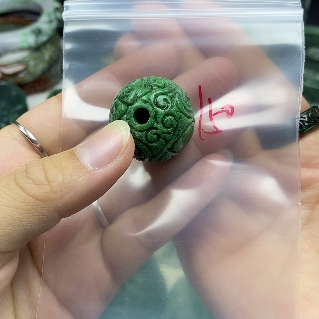 颈饰未镶嵌翡翠用****3花球