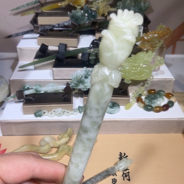 蛇纹石玉发饰未镶嵌