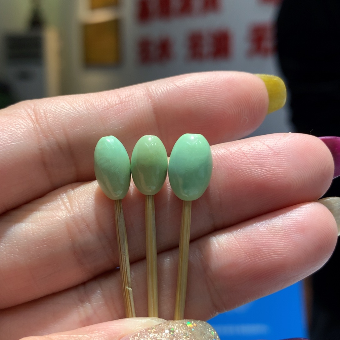 未镶嵌绿松石配饰