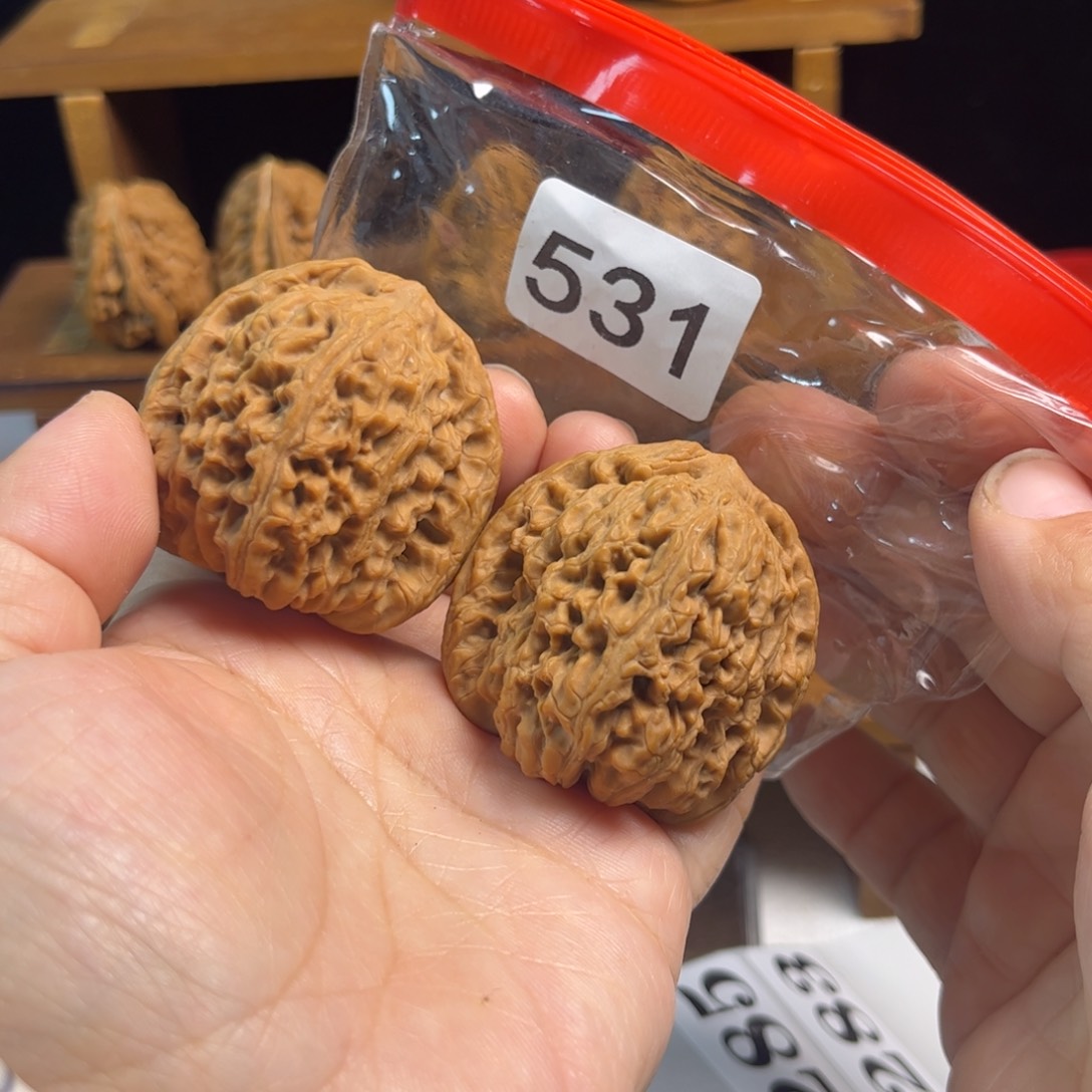 吊坠文玩核桃南疆43