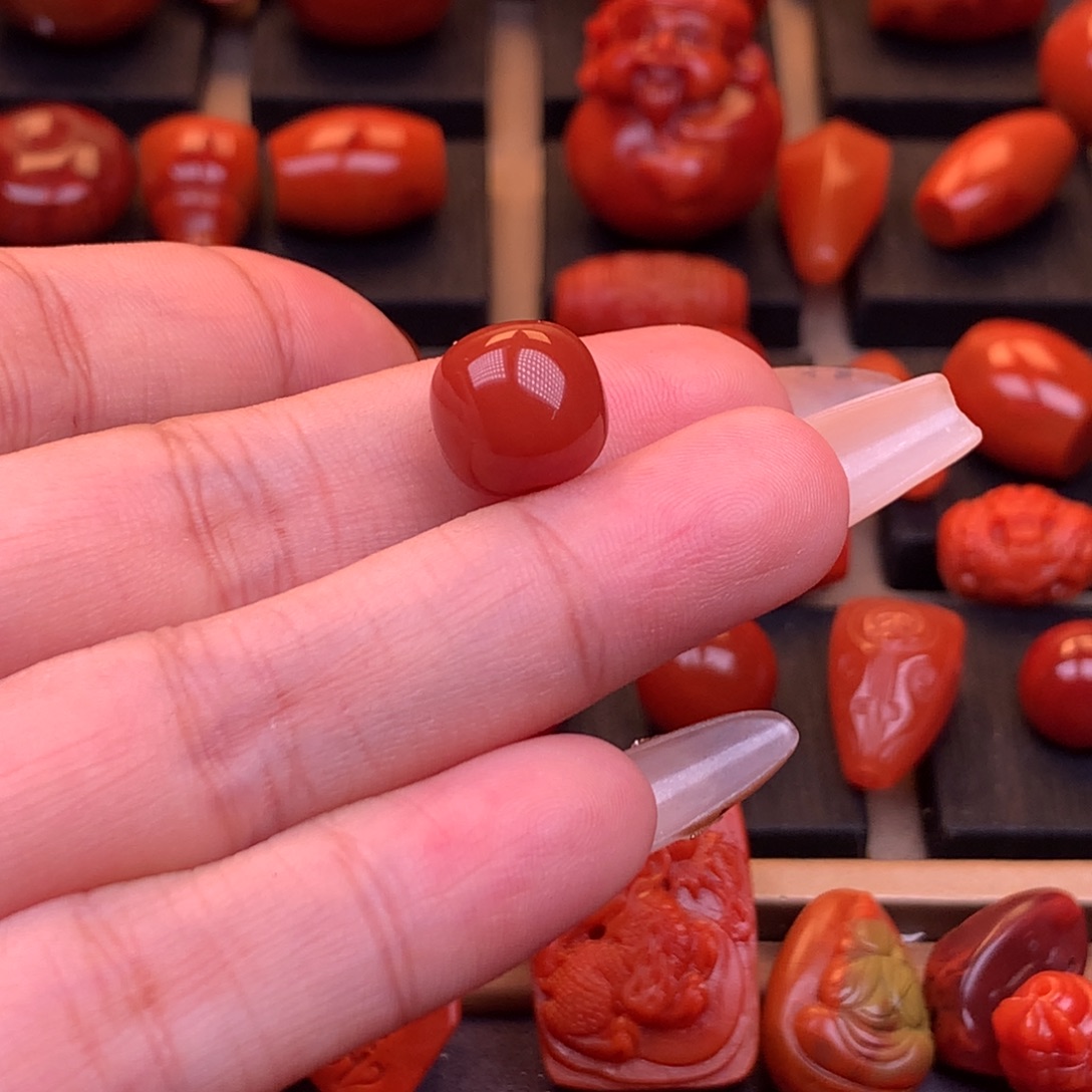 杨***)南红玛瑙未镶嵌川料原矿高品老型单珠11.5mm