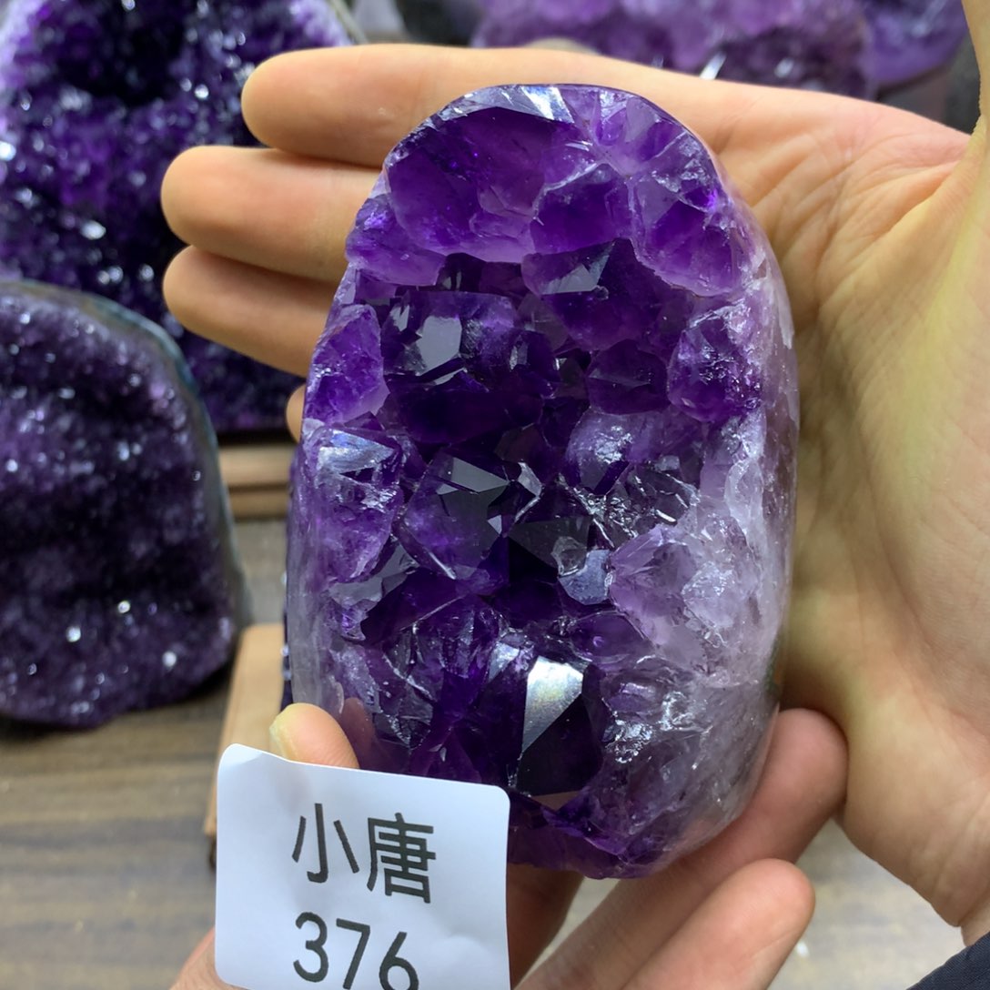 紫晶大型摆件（非配饰）未镶嵌