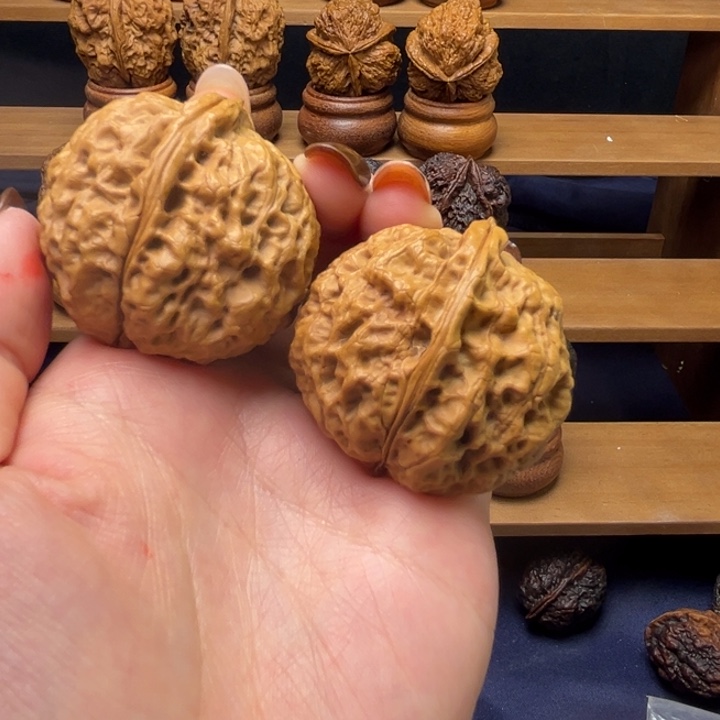 文玩核桃吊坠纯铁