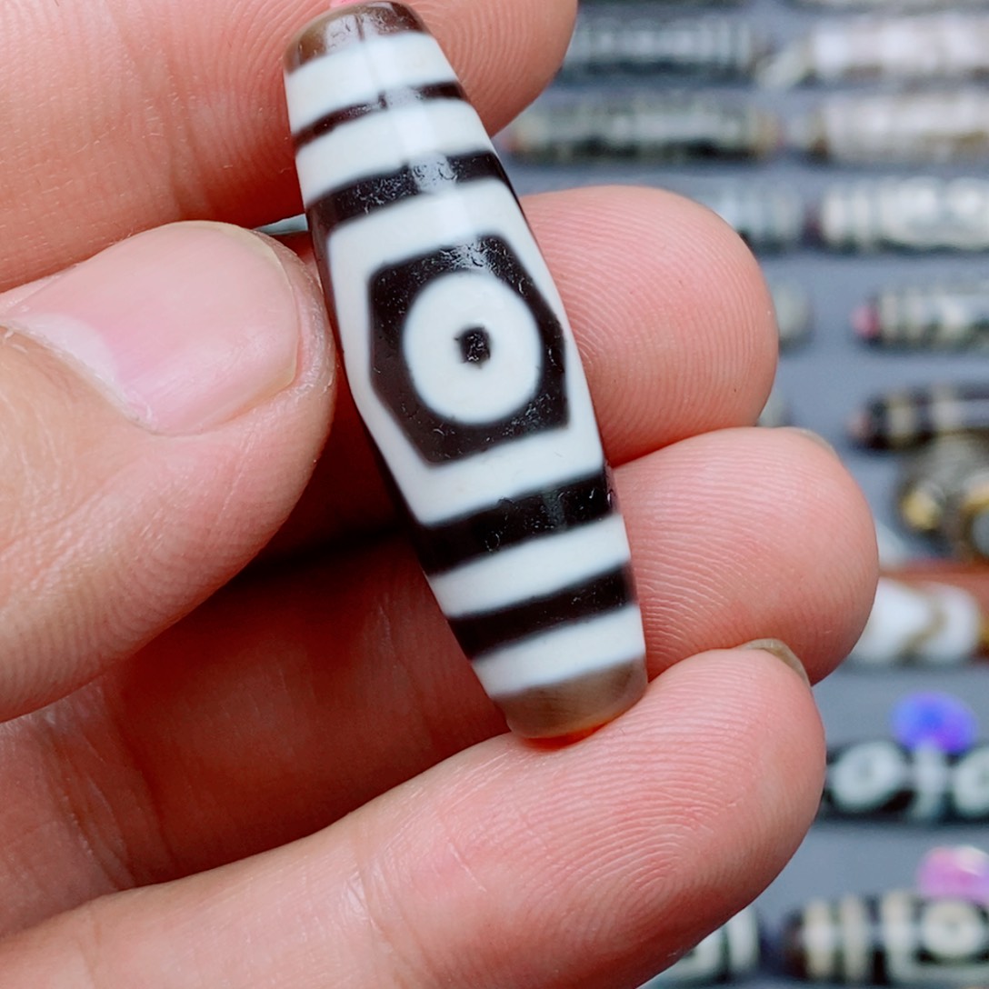 玛瑙/玉髓颈饰未镶嵌行*善