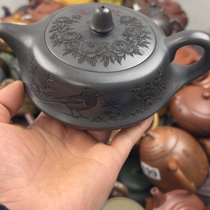 茶壶紫砂紫砂壶微瑕跳砂