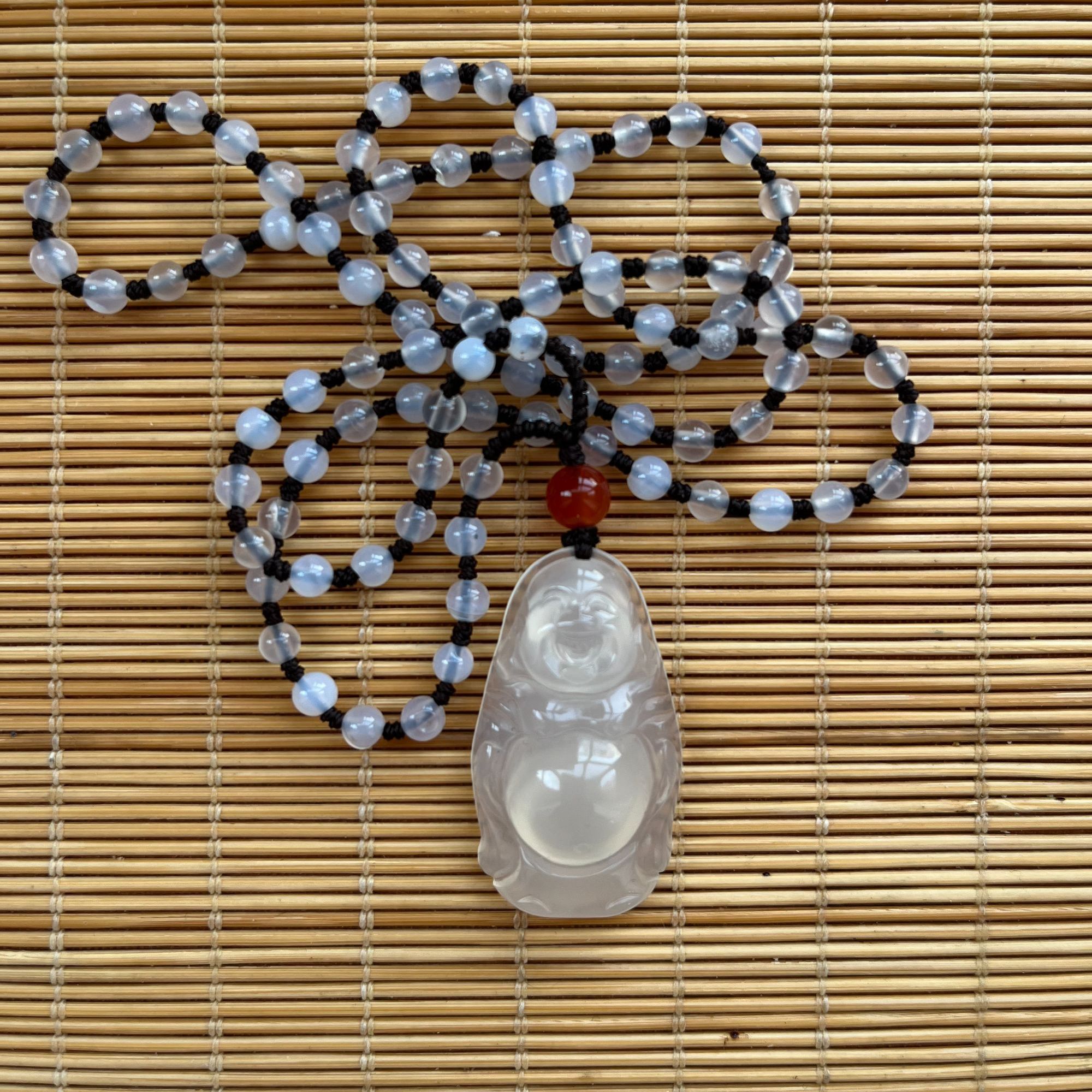 天然玉髓立体佛公挂件