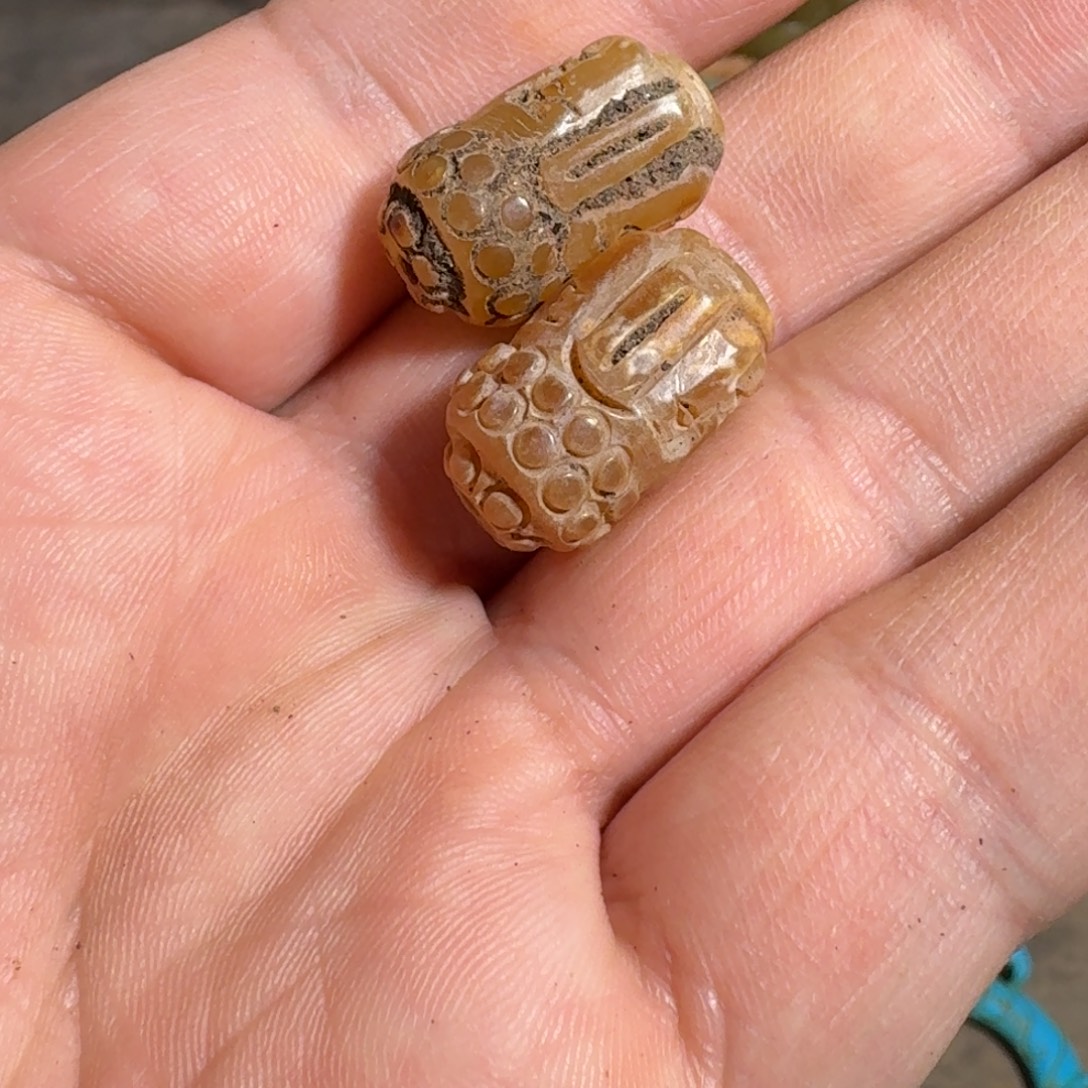 和田玉（糖玉）未镶嵌挂件