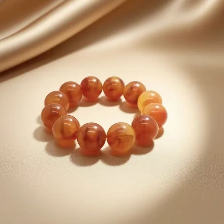 YU057    黄菩提手串