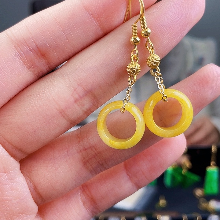 翡翠耳饰未镶嵌饰品