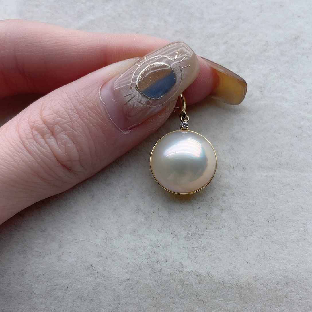 18K金镶嵌拼合珍珠（马贝珠）吊坠141