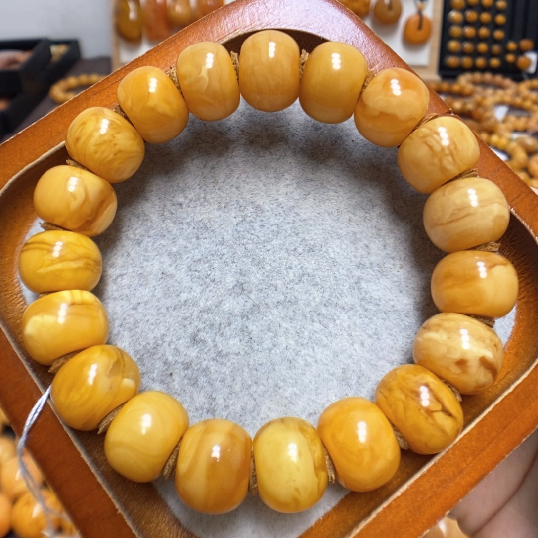 蜜蜡手链未镶嵌蜜蜡