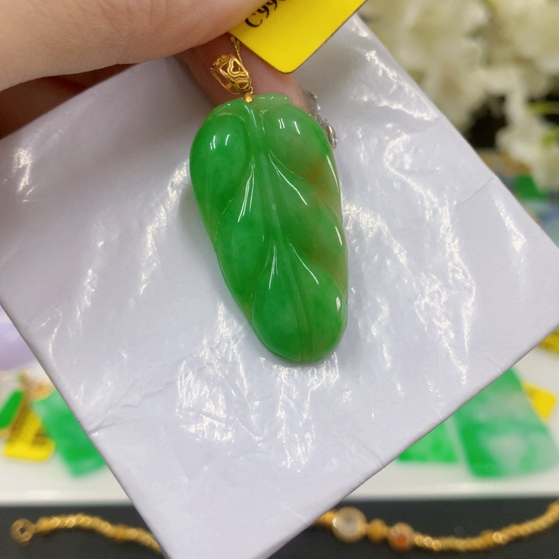 翡翠18K金镶嵌吊坠(不含链)