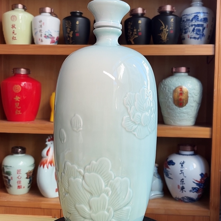 10斤牡丹酒瓶1个 特价福利