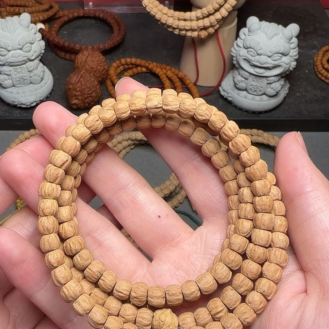 魅***️柏香籽/百香籽手串水晶皮顺纹