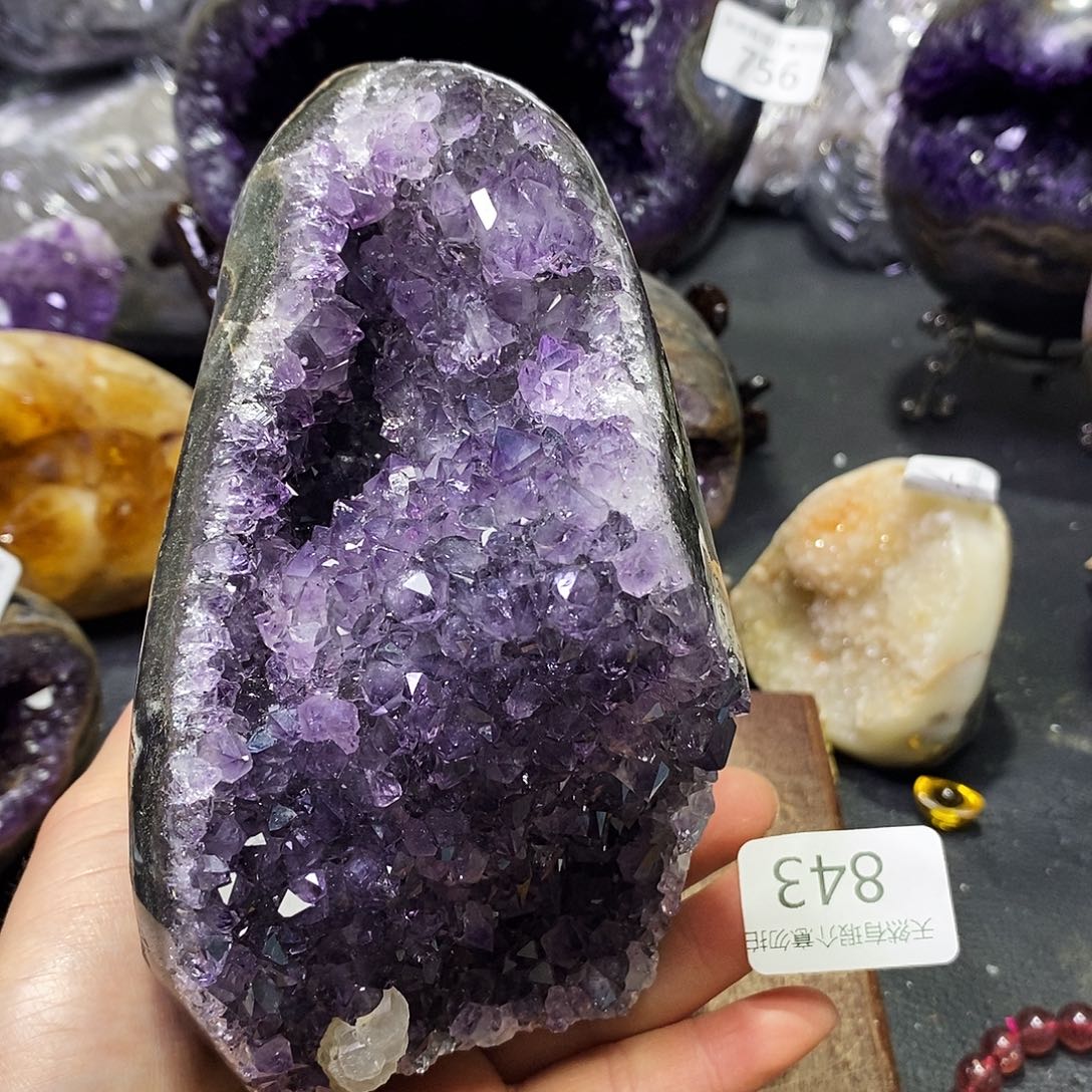 水晶大型摆件（非配饰）未镶嵌