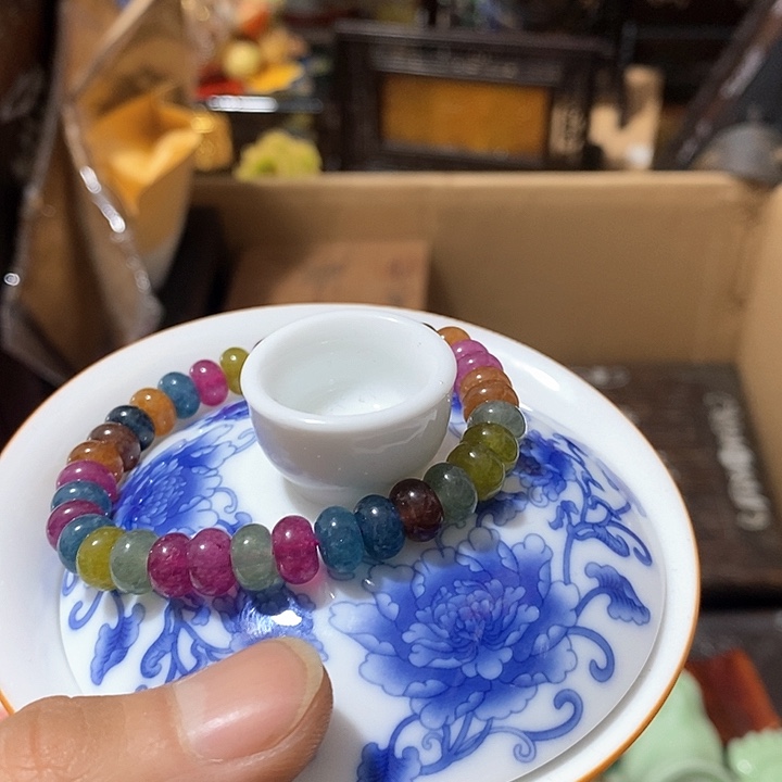 格**开瓷器工艺精湛精巧