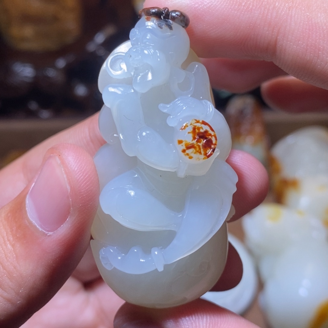 和田玉未镶嵌颈饰