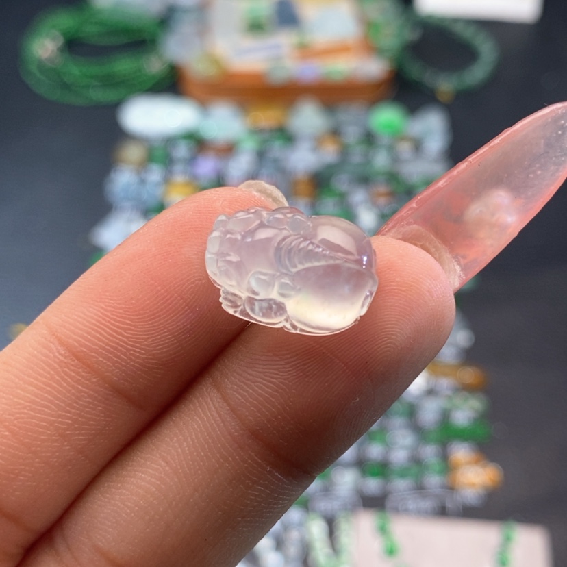 【闪购商品】翡翠挂件未镶嵌貔貅