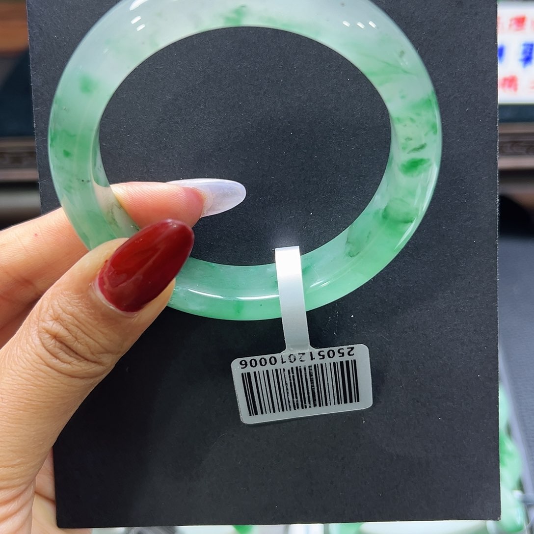 石英质玉手镯未镶嵌婷*