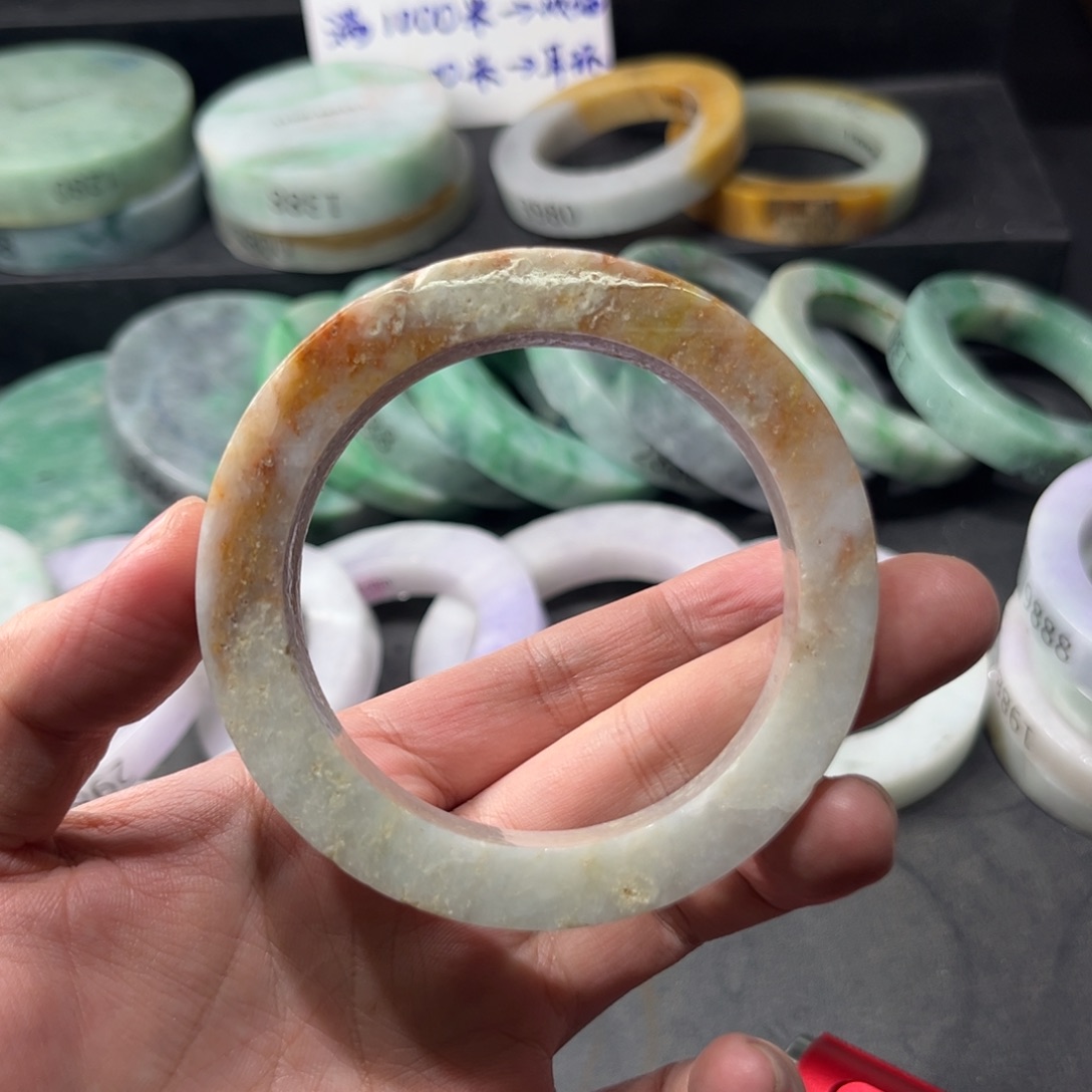 定制翡翠手镯未镶嵌