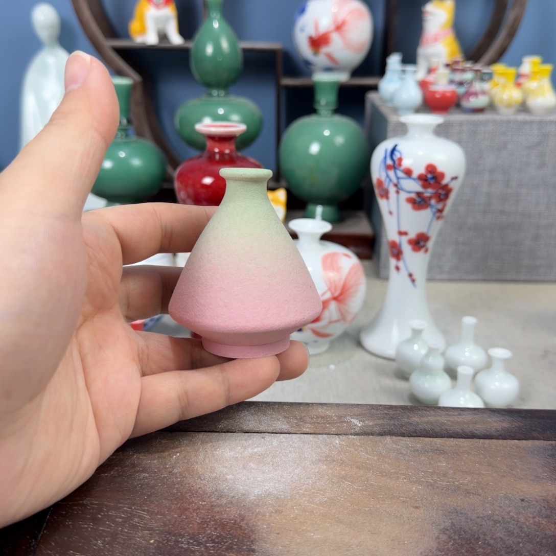 陶瓷手工小花器摆件