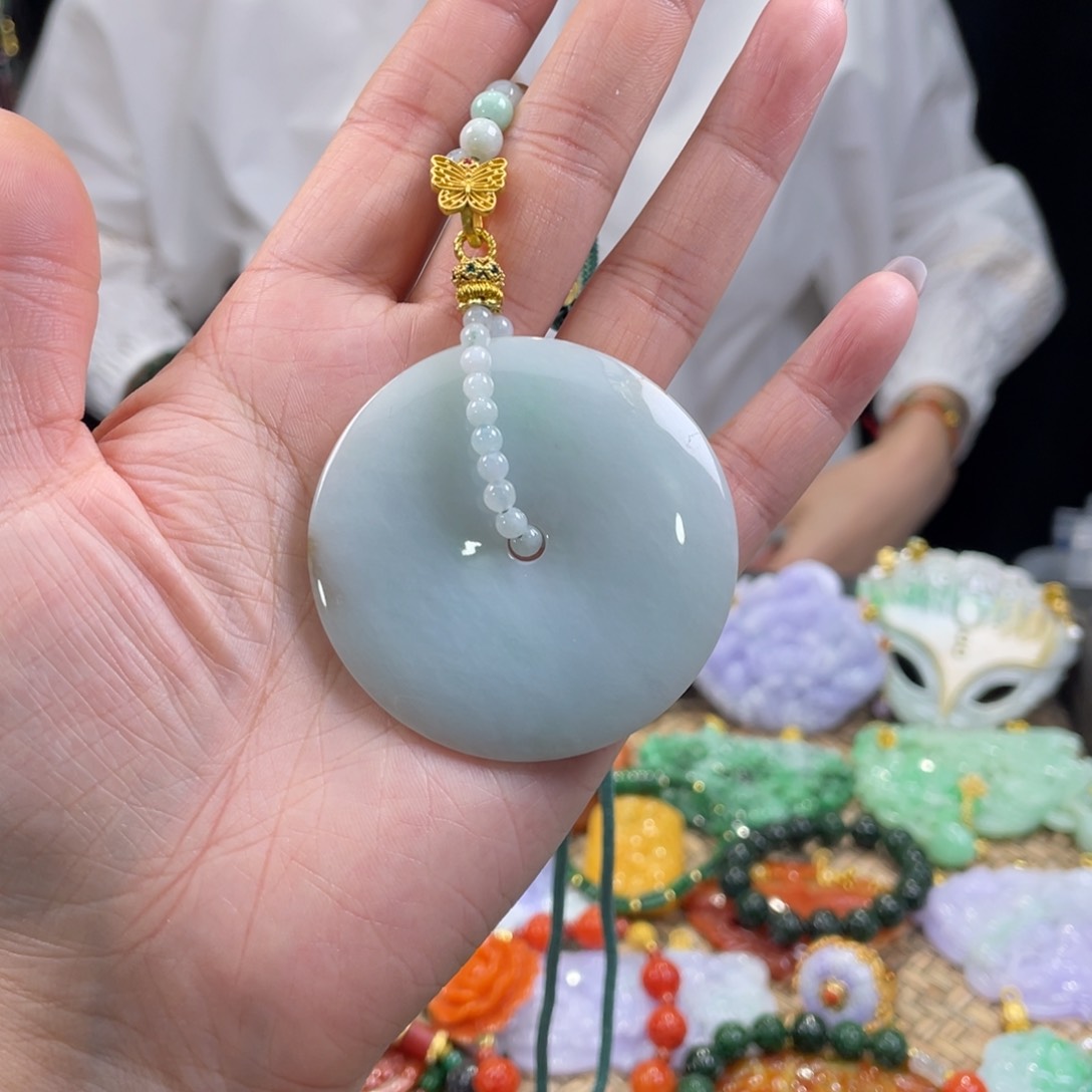 翡翠颈饰未镶嵌代编织