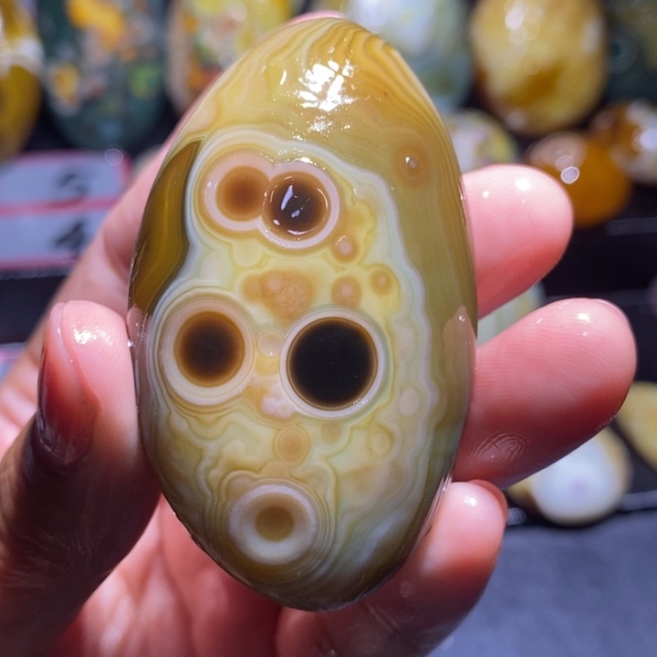 未镶嵌玛瑙/玉髓珠宝奇石