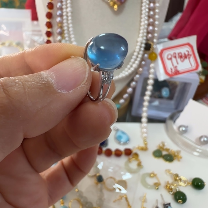 戒圈银S925镶嵌海蓝宝石2克左右干净很蓝天然结构