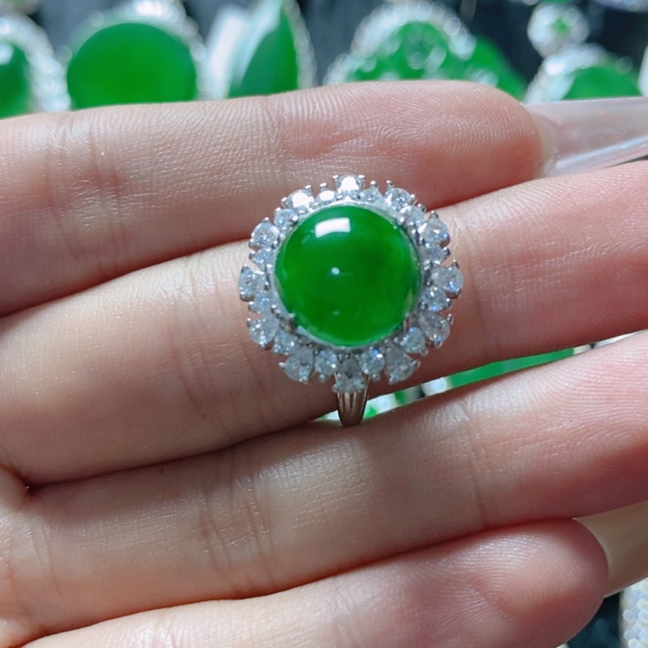 翡翠颈饰银S925镶嵌             