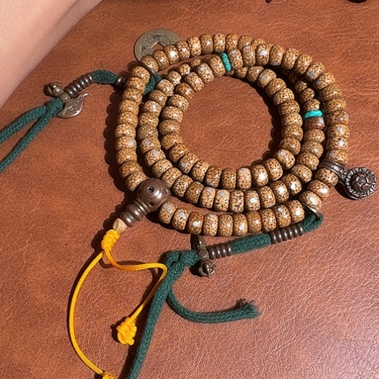 D***n柏香籽/百香籽吊坠