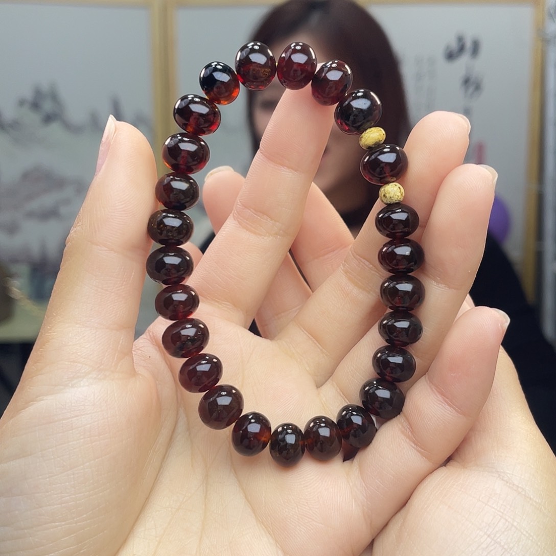 琥珀裸石未镶嵌9车厘子绿毛血