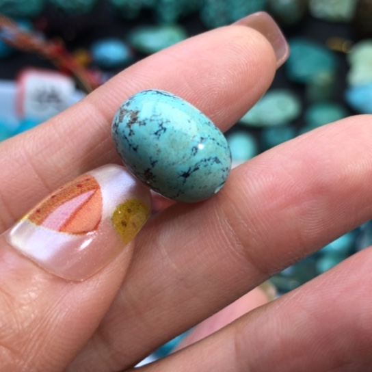 绿松石未镶嵌颈饰