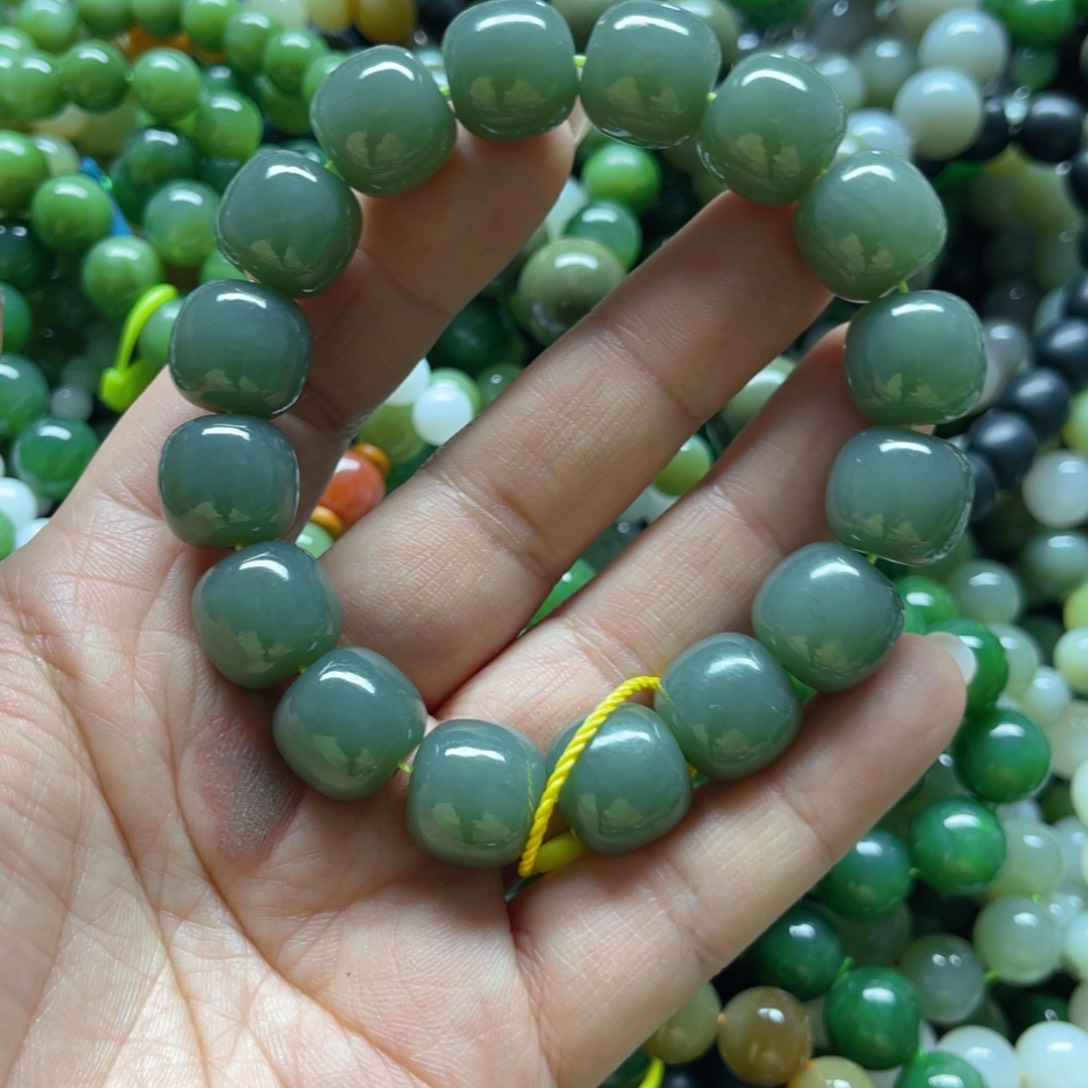 和田玉手链未镶嵌