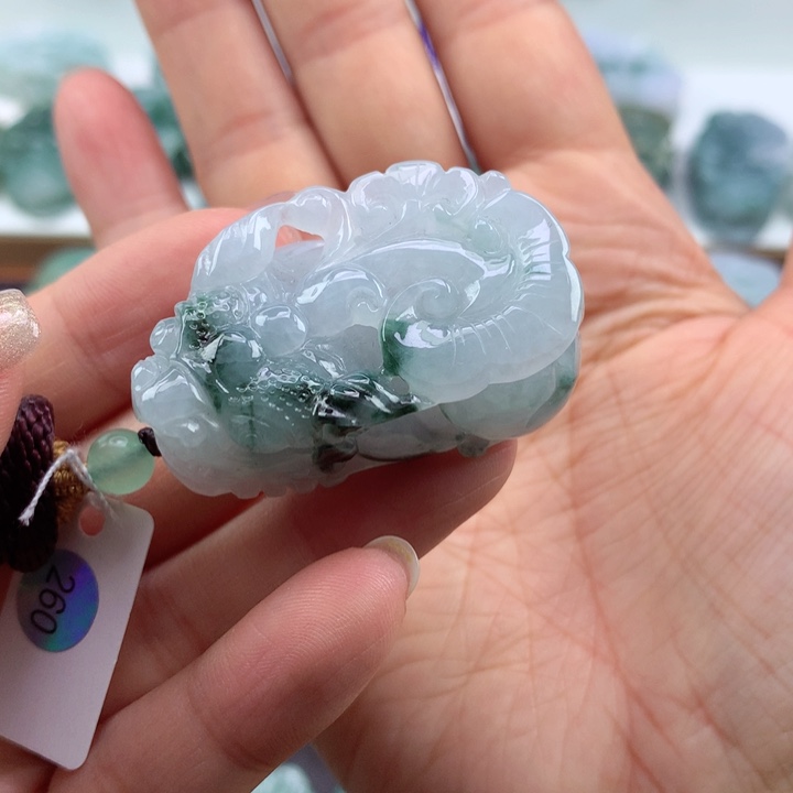 翡翠吊坠(不含链)未镶嵌