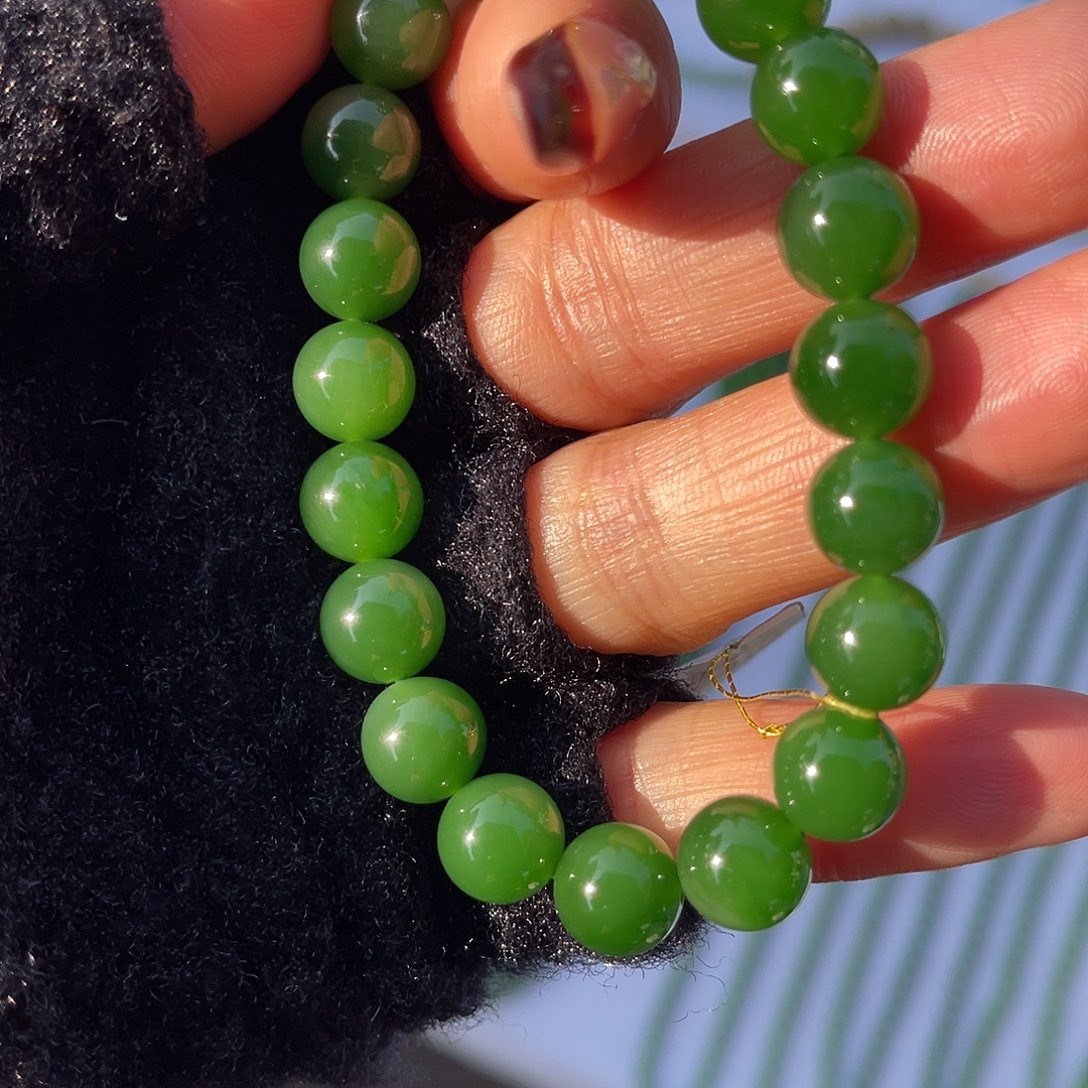 和田玉（碧玉）未镶嵌手链