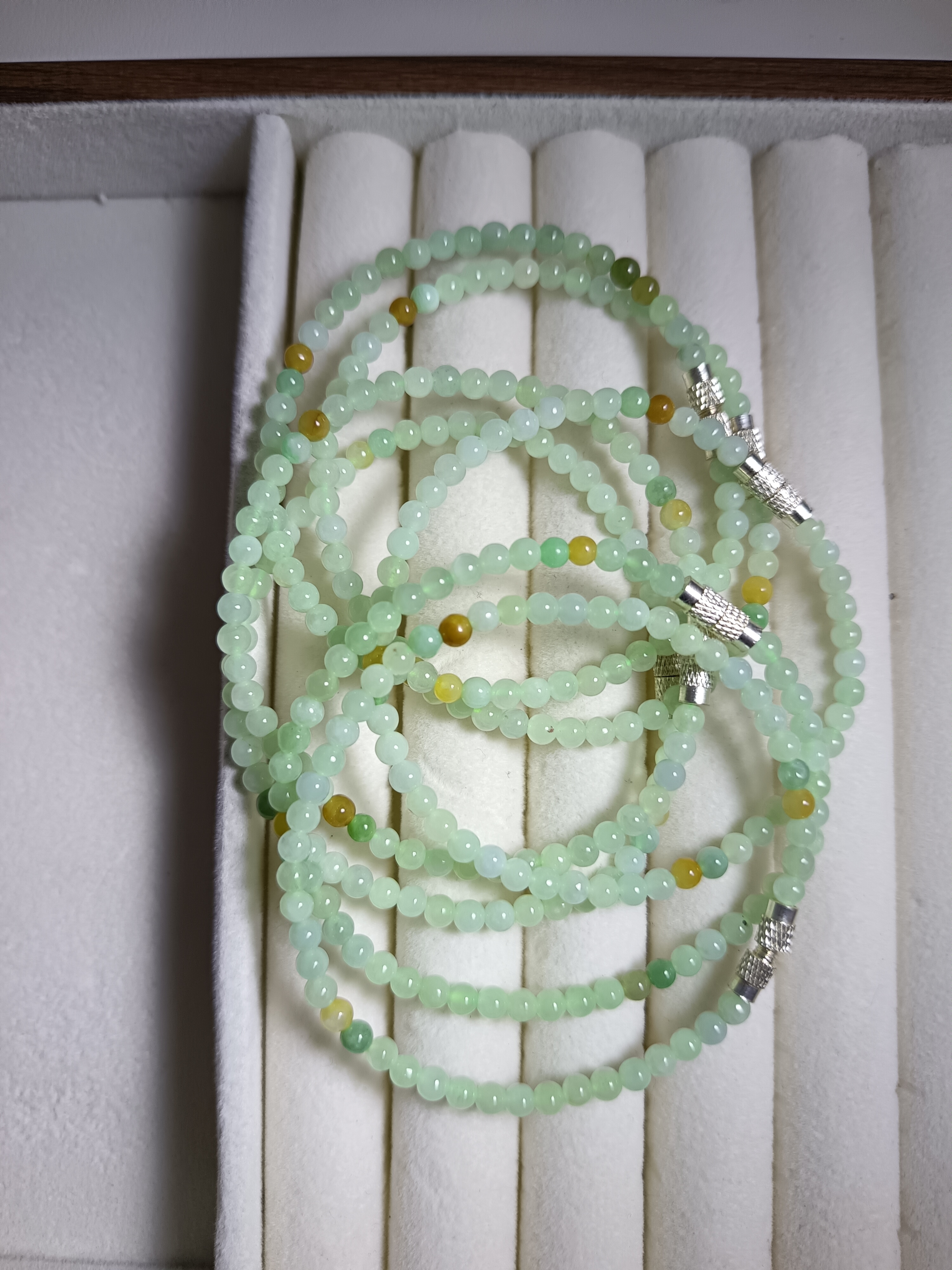 缅甸翡翠，未镶嵌手串天然A货多宝圆珠