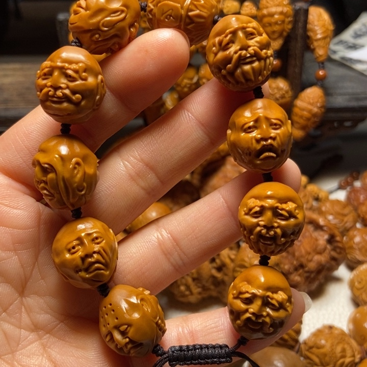 【闪购商品】橄榄核手串/手链须派罗汉1.7