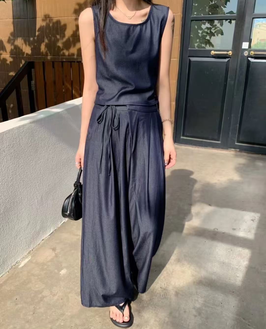 Z.X  千金名媛风设计款丝感套装   8995（C3）