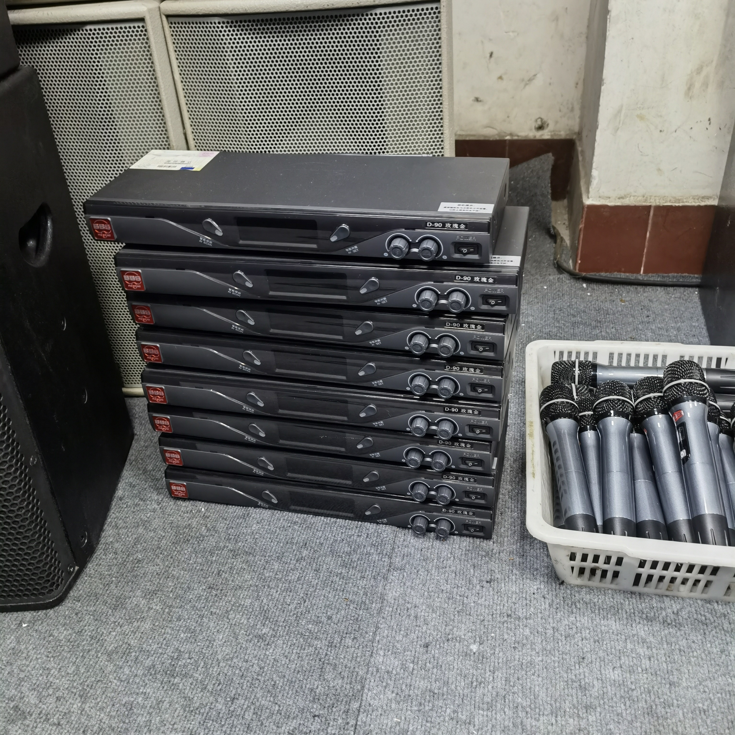 8新  二手设备正品红标BBS话筒一套，不包邮