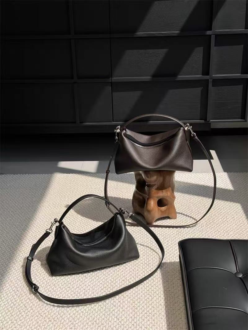 WYFS新款简约枕头包