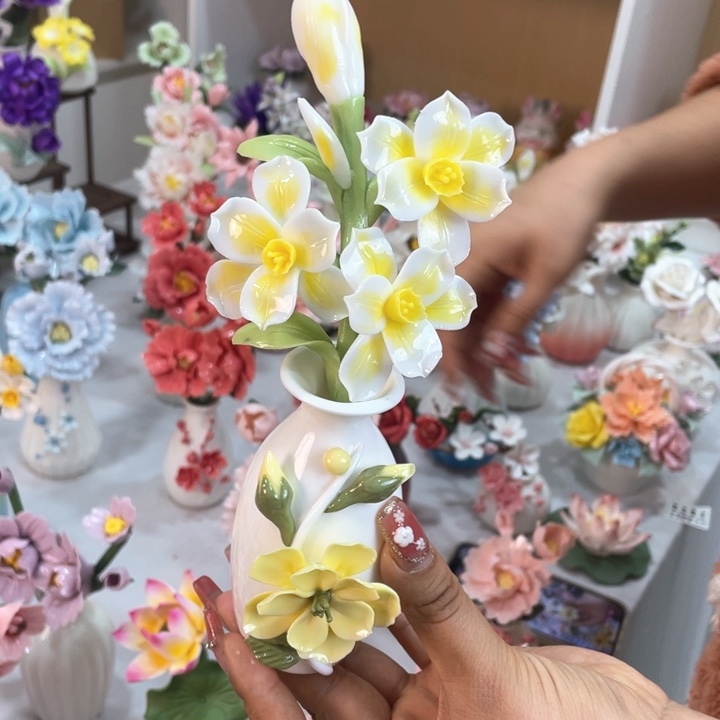 瓷片886889898885566668888885