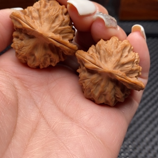 文玩核桃吊坠38全品龙鳞纹