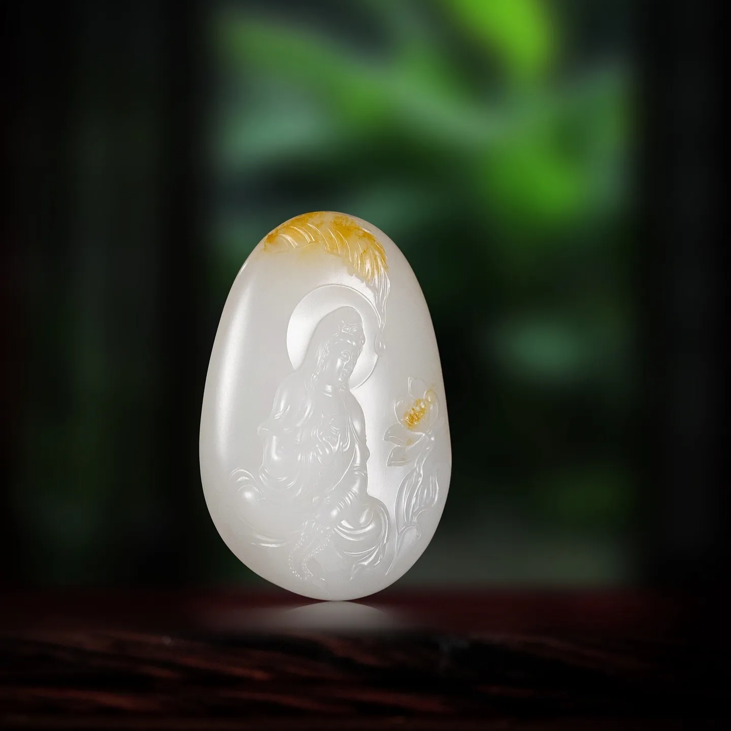 巧雕女士雕刻守护神玉佩饰品毛衣链精雕镶嵌