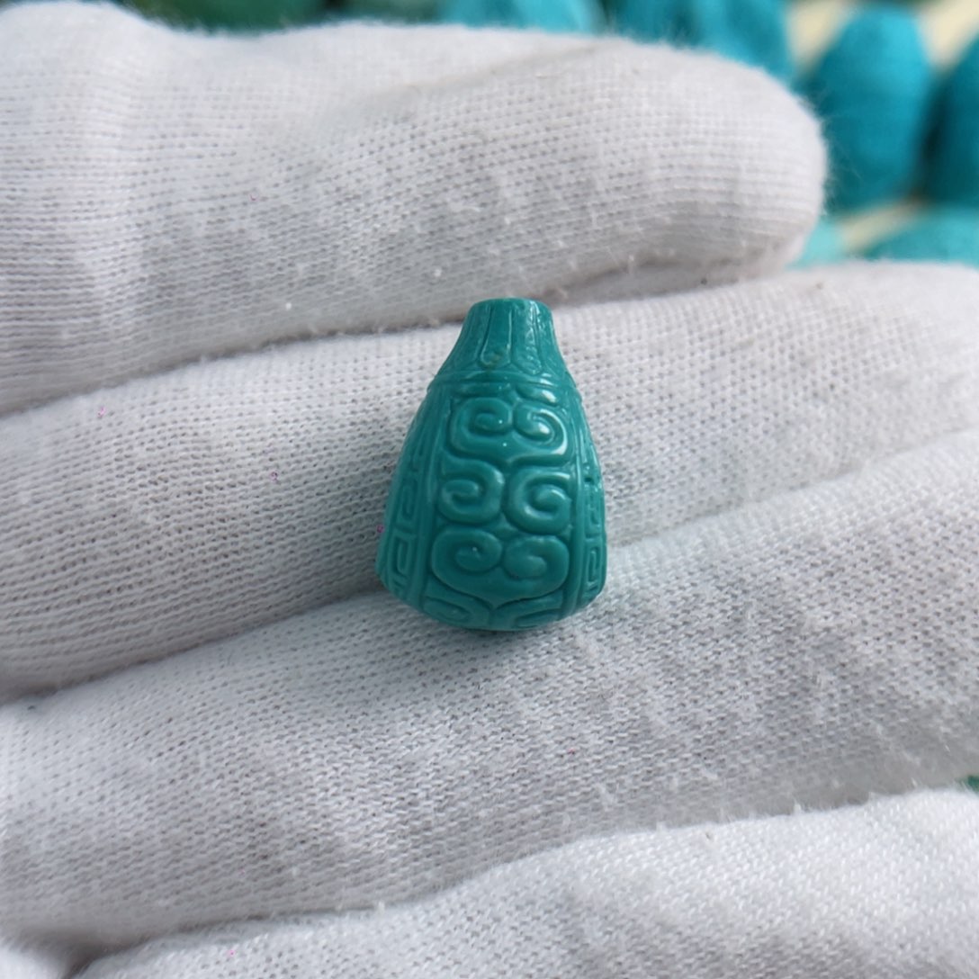 绿松石颈饰未镶嵌卡11.8-17.4-11.2