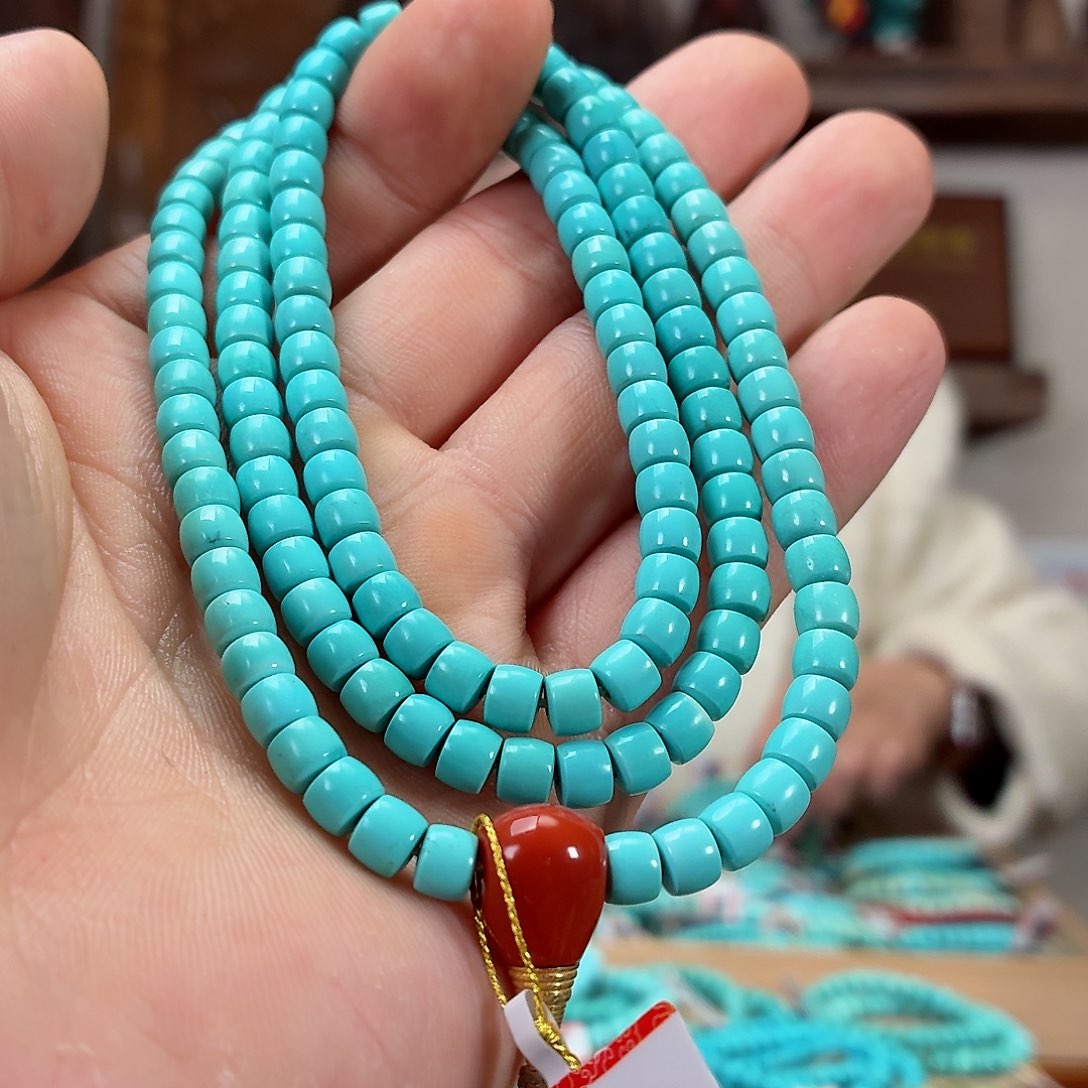 18K金镶嵌绿松石珠宝奇石小*儿