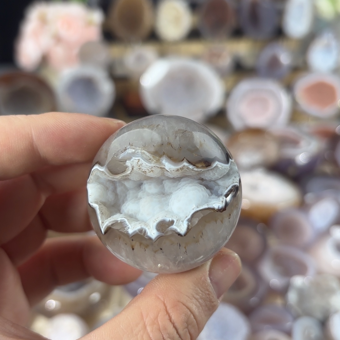 水晶未镶嵌大型摆件（非配饰）