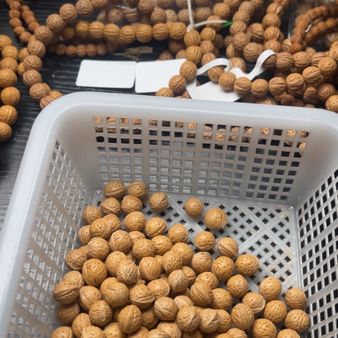 竹***聲文玩核桃吊坠小桃核散籽批发