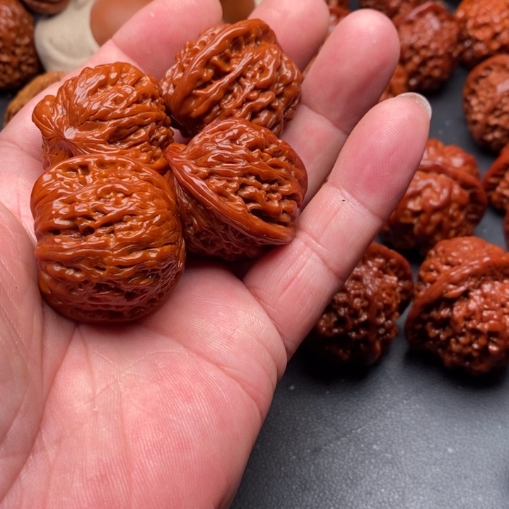 核桃A**z磨盘四座楼两对