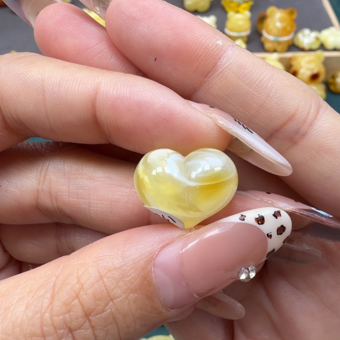 琥珀未镶嵌裸石蜜蜡