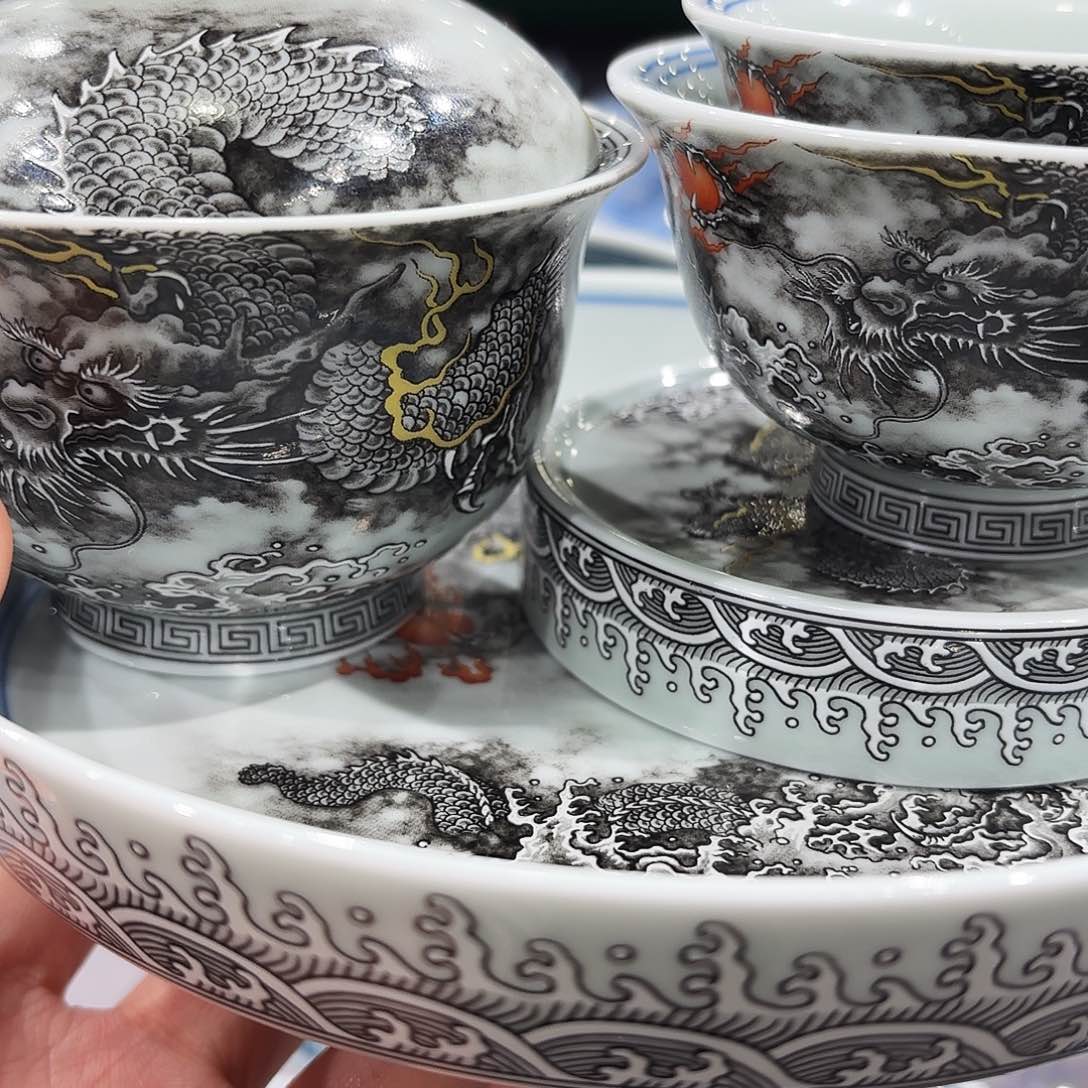 瓷片景德镇美术出版社